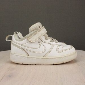 Nike Court Borough Low 2 Toddler 8C White Leather Sneakers Casual Kids